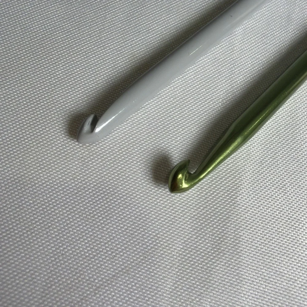Vintage Lot Of 2 Aluminum Afghan Crochet Hooks, 1 Double Ended